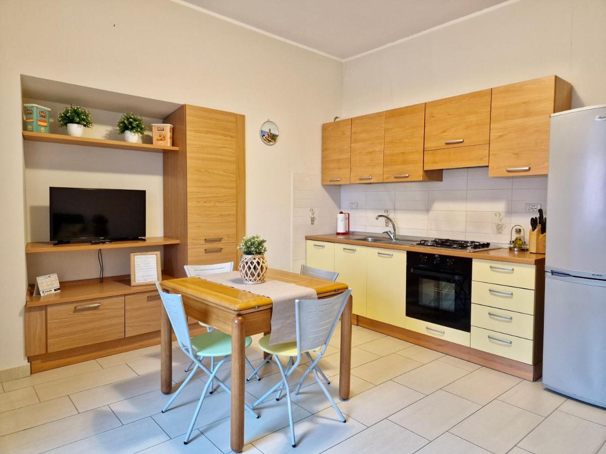 Casa Adelina By Tramonti Apartments Poggio Picenze Luaran gambar
